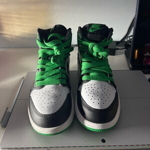 Nike Black and Green High-Top Sneakers